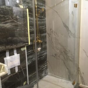 гнутое стекло для душевого ограждения